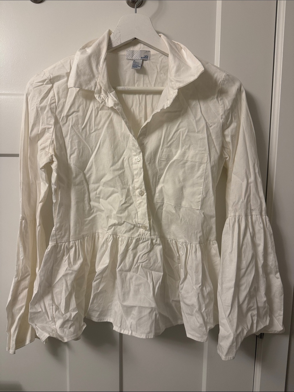 14th & Union White Button-Down Peplum Shirt